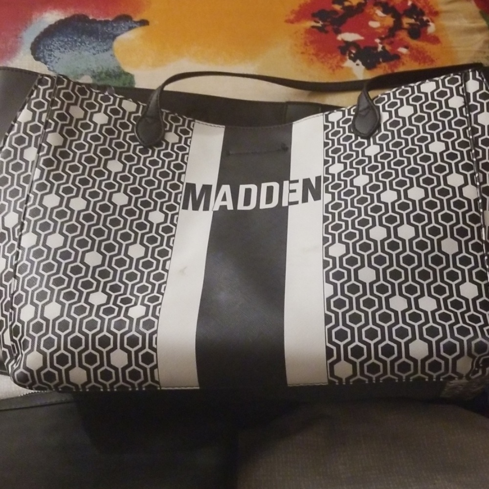 Steve Madden Purse